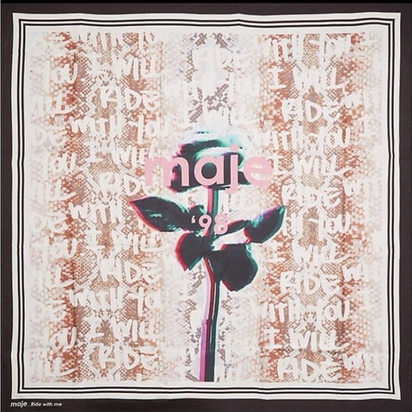 New-MAJE
Erose Large Silk Scarf In Multicolor - Picture 11 of 16